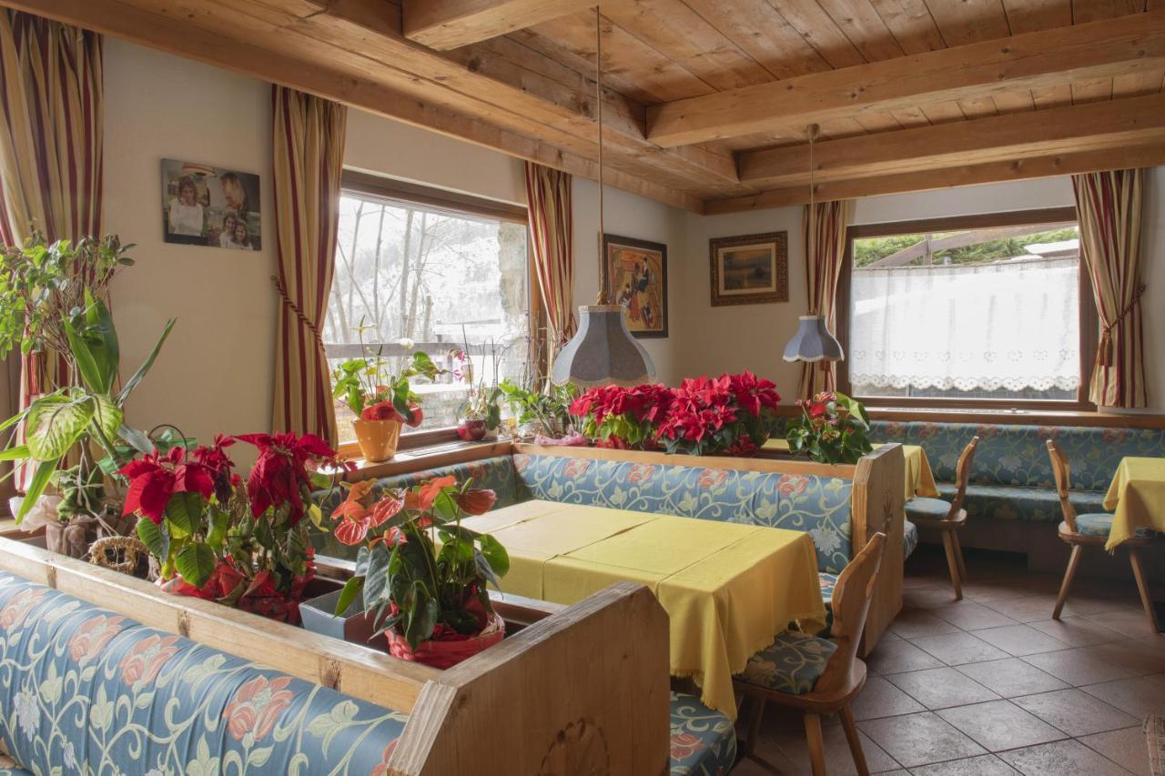 Hotel Rascard Valtournenche Buitenkant foto